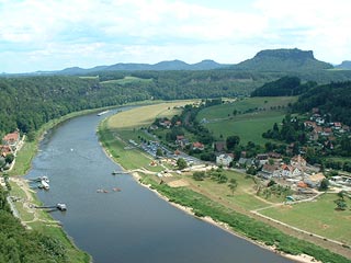 Blick von der Bastei auf die Elbe